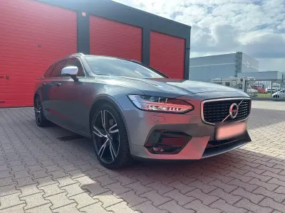 Usata Volvo V90 235 CV (172 kW) 2018 Grigio Station wagon