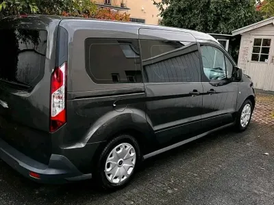 Gebraucht Ford Tourneo Connect 100 PS (73 kW) 2016 Grau Van / Kleinbus