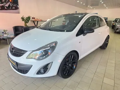 Gebraucht Opel Corsa Color Edition 87 PS (63 kW) 2014 Weiß Kleinwagen