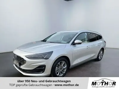 Gebraucht Ford Focus Titanium 155 PS (114 kW) 2024 Polarsilber Kombi