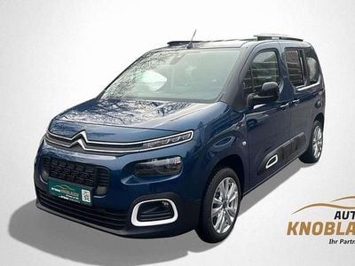 Blau Gebraucht 2023 Citroën Berlingo Shine Van / Kleinbus | 23.990 € (Fairer Preis)