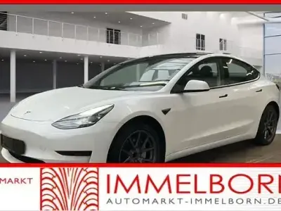 Usata Tesla Model 3 RWD 239 kW (325 CV) 2022 Nero Berlina