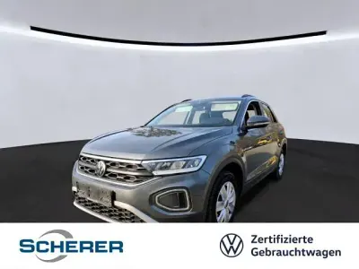 Używany VW T-Roc Life 150 KM (110 kW) 2023 Szary SUV