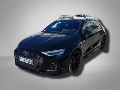 Gebraucht Audi RS3 400 PS (294 kW) 2026 Mythosschwarz metallic Limousine