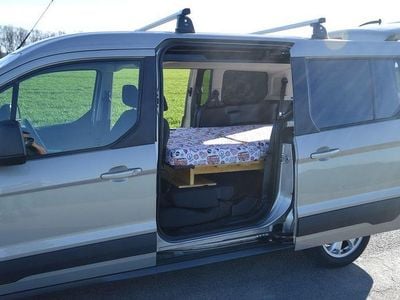 Usata Ford Tourneo Connect Trend 116 CV (85 kW) 2015 Beige Monovolume