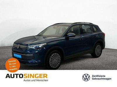 Nightshade blue metallic Gebraucht 2024 VW Tiguan Life SUV | 44.980 € (Teuer)
