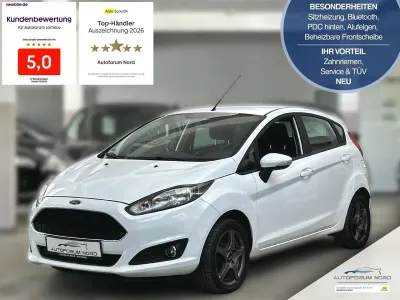 Gebraucht Ford Fiesta Celebration 101 PS (74 kW) 2017 Weiß Kleinwagen