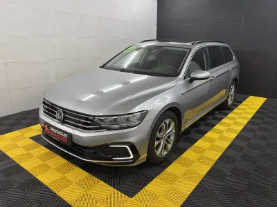 Gebraucht VW Passat GTE 218 PS (160 kW) 2019 Silber Kombi