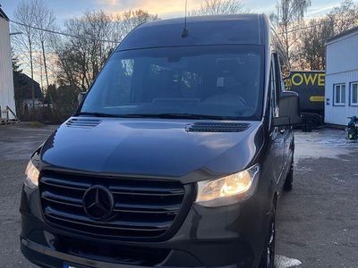 Gebraucht Mercedes Sprinter 162 PS (119 kW) 2018 Grau Van