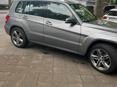 Używany Mercedes GLK220 170 KM (125 kW) 2011 Szary SUV