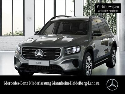 Usata Mercedes GLB200 AMG 163 CV (119 kW) 2025 Grigio SUV