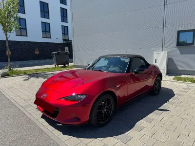 Gebraucht Mazda MX5 Selection 132 PS (97 kW) 2019 Rot Cabrio