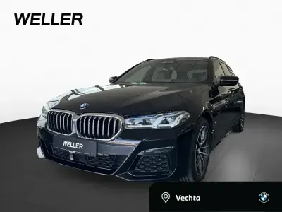 Gebraucht BMW 520 Comfort Edition 190 PS (139 kW) 2023 Black sapphire (schwarz) Kombi