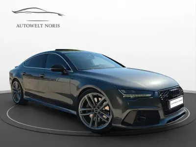 Używany Audi RS7 Sport 560 KM (411 kW) 2015 Szary Hatchback