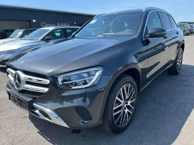 Gebraucht Mercedes GLC200 211 PS (155 kW) 2020 Grau SUV