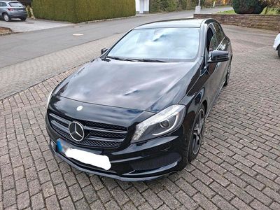 Gebraucht Mercedes A200 AMG line 156 PS (114 kW) 2012 Schwarz Kleinwagen