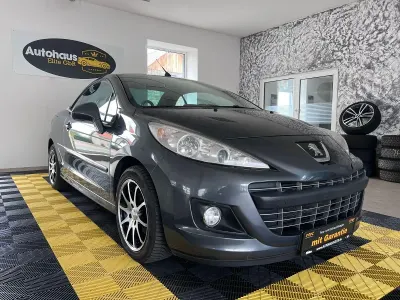 Gebraucht Peugeot 207 CC Allure 156 PS (114 kW) 2012 Grau Cabrio