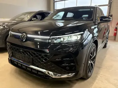 Gebraucht VW Tiguan Pro 150 PS (110 kW) 2025 Deep black SUV