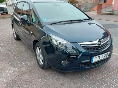 Gebraucht Opel Zafira Tourer Style 140 PS (102 kW) 2014 Van / Kleinbus