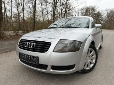 Używany Audi TT Sport 179 KM (131 kW) 1999 Srebrny Coupe