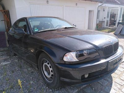 BMW 323