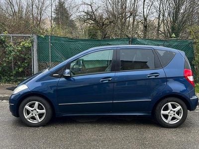 Blau Gebraucht 2009 Mercedes A180 Kleinwagen | 2.200 € (Superpreis)