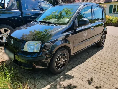 Gebraucht Fiat Panda 69 PS (50 kW) 2011 Schwarz Kleinwagen