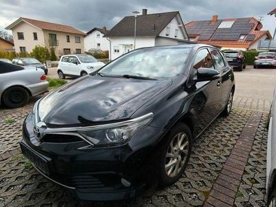 Gebraucht Toyota Auris Touring Sports Comfort 116 PS (85 kW) 2018 Schwarz Kombi