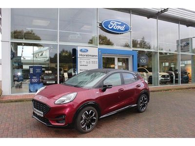 Gebraucht Ford Puma 125 PS (91 kW) 2023 Beautiful berry red SUV