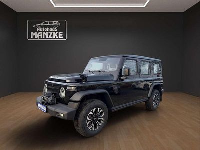 Neu BAW 212 166 PS (122 kW) 2026 Schwarz SUV