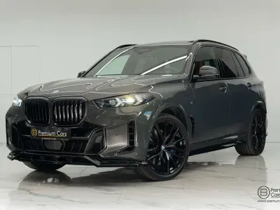 Gebraucht BMW X5 M Performance 489 PS (359 kW) 2025 Grau SUV