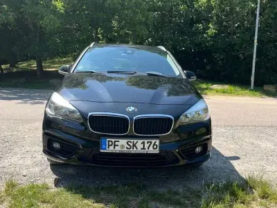 Gebraucht BMW 218 Active Tourer 136 PS (100 kW) 2015 Schwarz Van / Kleinbus