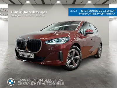 Gebraucht BMW 220 150 PS (110 kW) 2025 Rot Van / Kleinbus