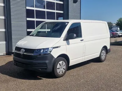 Gebraucht VW Transporter 110 PS (80 kW) 2022 Candyweiss Van