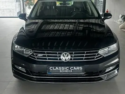 Gebraucht VW Passat Highline 190 PS (139 kW) 2018 Grau Kombi