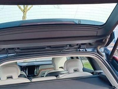 Gebraucht Volvo XC60 Inscription 235 PS (172 kW) 2018 Blau SUV