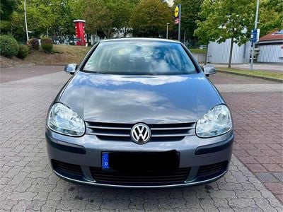 Gebraucht VW Golf IV Trendline 102 PS (75 kW) 2005 Grau Kleinwagen