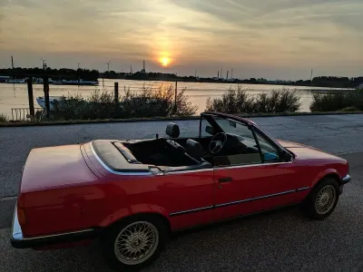 Gebraucht BMW 325 Cabriolet 125 PS (91 kW) 1987 Rot Cabrio