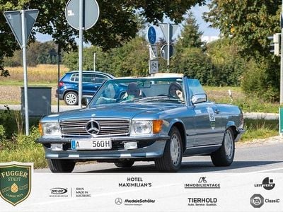 Gebraucht Mercedes 560 231 PS (169 kW) 1986 Blau Cabrio