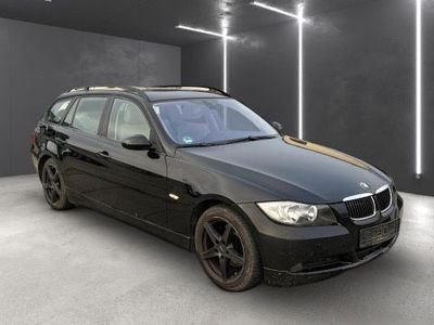 gebraucht BMW 320 i TOURING*NAVI*PDC*TEMP*KLIMAAUT*SITZHZG*