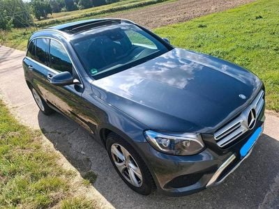 Mercedes GLC220