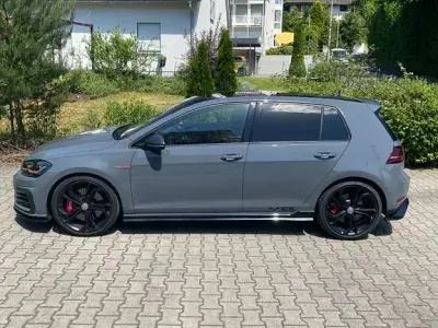 Gebraucht VW Golf VII GTI 290 PS (213 kW) 2019 Grau Limousine
