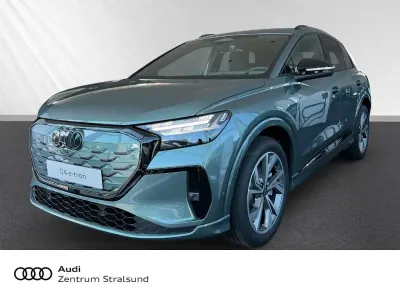Neu Audi Q4 e-tron Performance 210 kW (286 PS) 2026 Grün SUV