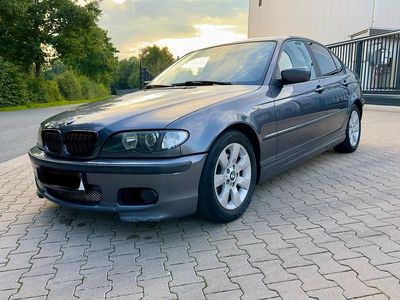 BMW 325