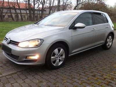 Second-hand VW Golf VII Trendline 110 CP (80 kW) 2015 Gri Berlinǎ
