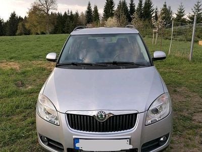 Gebraucht Skoda Fabia 63 PS (46 kW) 2011 Silber Kombi