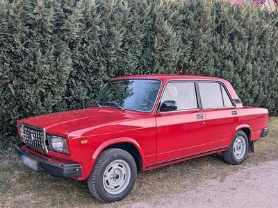 Second-hand Lada 2107 75 CP (55 kW) 1990 Berlinǎ