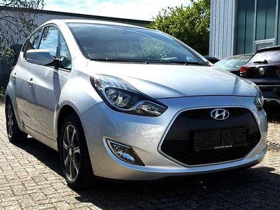 Usata Hyundai ix20 90 CV (66 kW) 2017 Argento Utilitaria