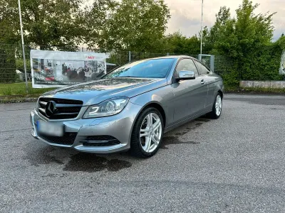 Gebraucht Mercedes C250 204 PS (150 kW) 2014 Grau Coupé