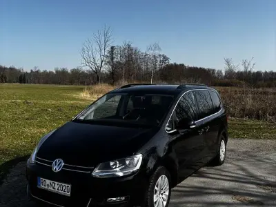 Gebraucht VW Sharan Comfortline 150 PS (110 kW) 2014 Schwarz Van / Kleinbus